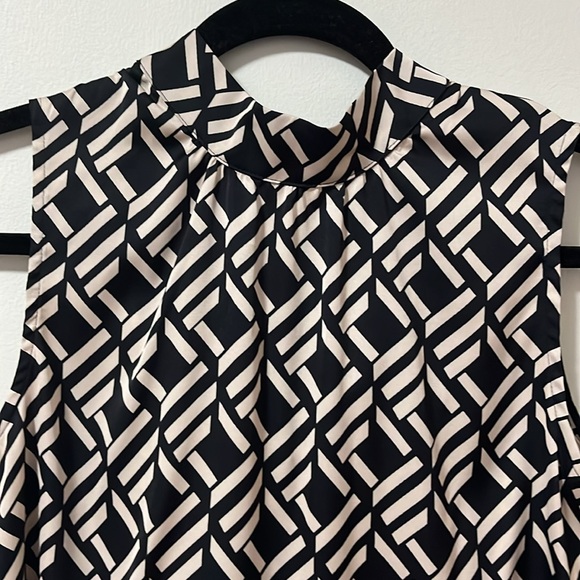 NWT OUI Satin Blouse - Camel/Black - Size 4 (EU 34) - Picture 4 of 10